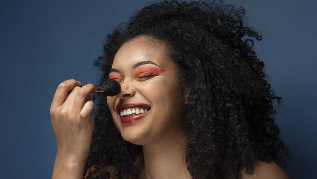 การแต่งหน้าสาวผิวแทน