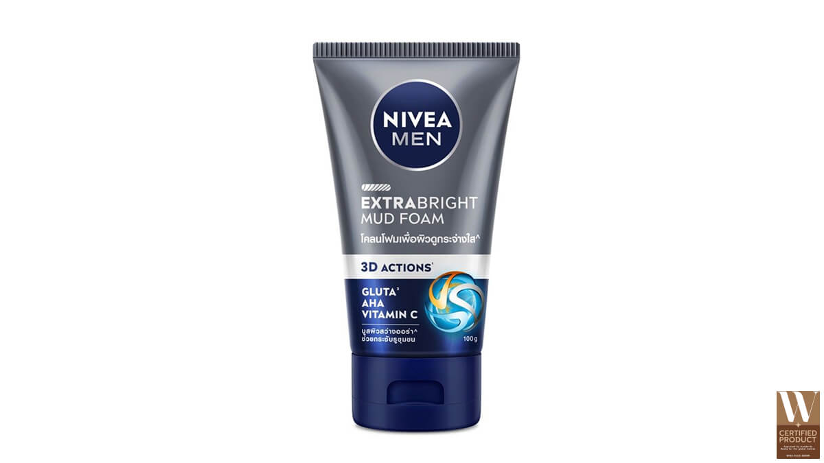 โฟมล้างหน้าผู้ชาย NIVEA MEN Extra White Mud Foam สูตรทำความสะอาดผิวหน้าและลดความมัน