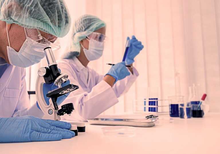 โรงงานรับผลิตครีมที่มีทีม R&D