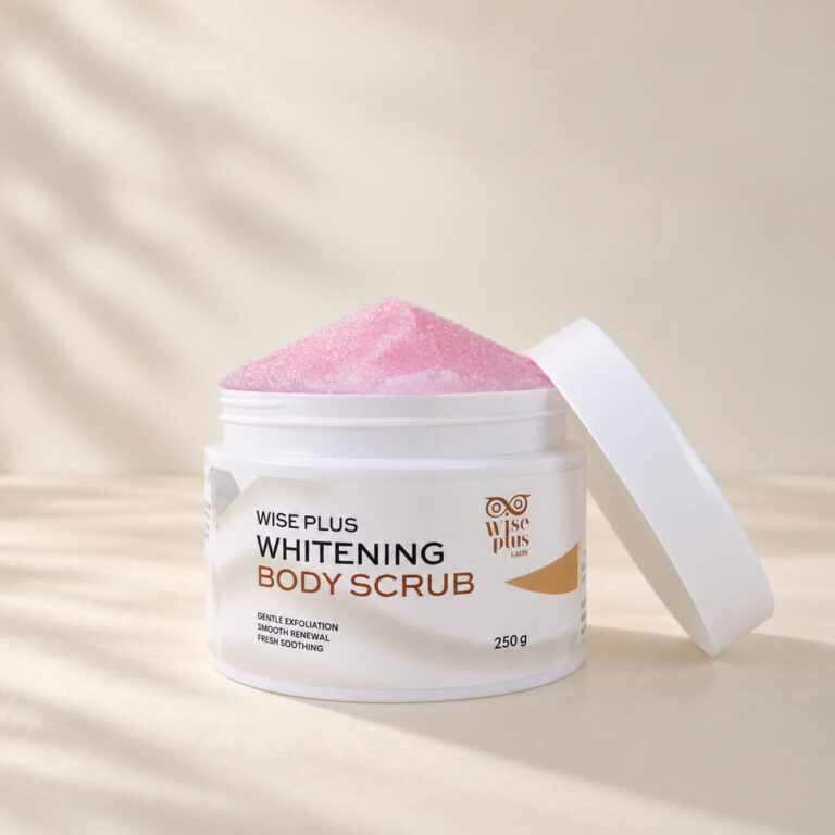 สครับฟรุตตี้เบอรี่ฟองนม Fruity Berry Milk Whip Scrub ขนาด 250 กรัม